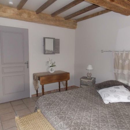 A La Mare Du Vieux Chene Bed and Breakfast Bellegarde-Poussieu Εξωτερικό φωτογραφία